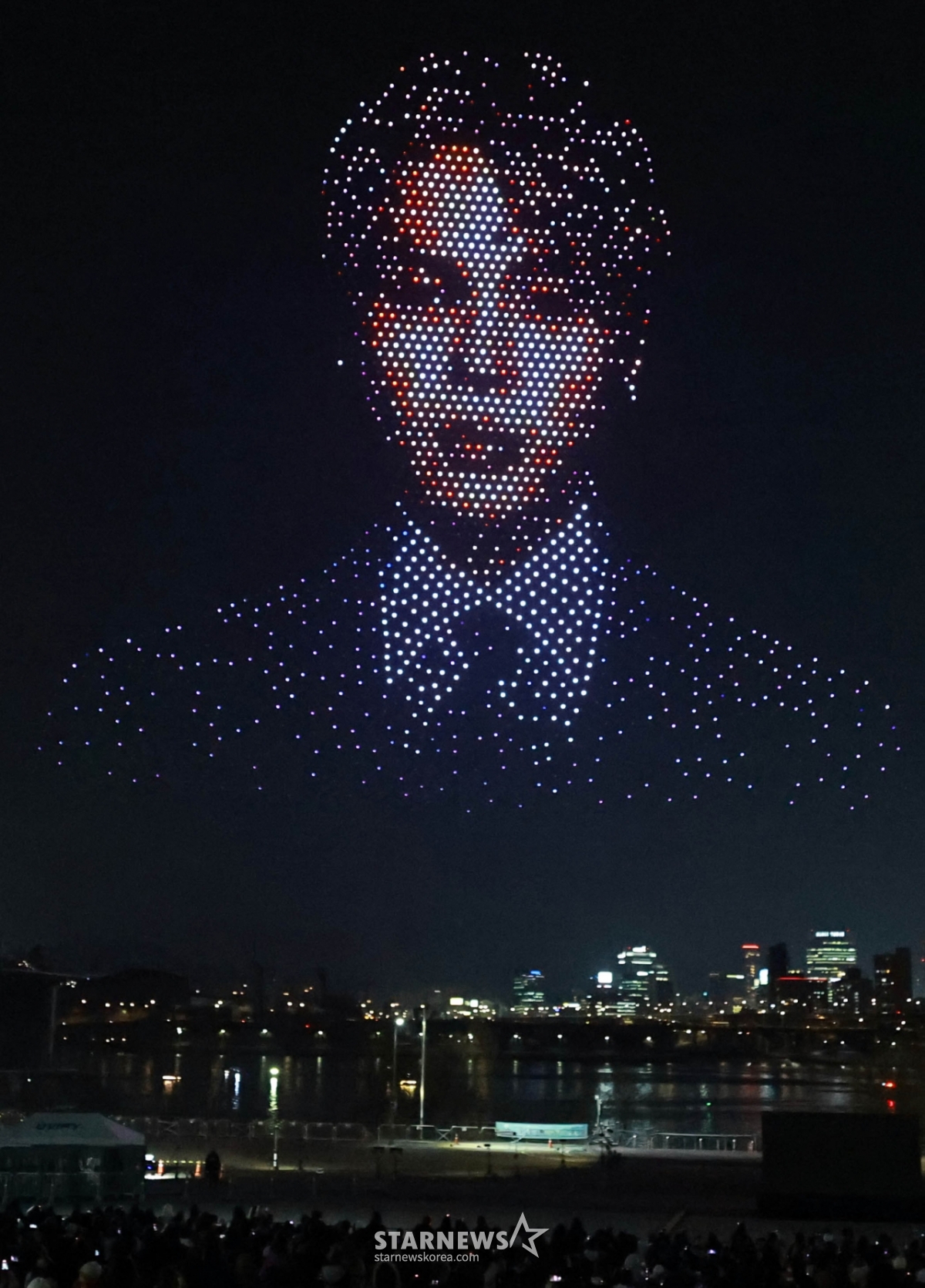 드론이 그린 BTS 지민[★포토]