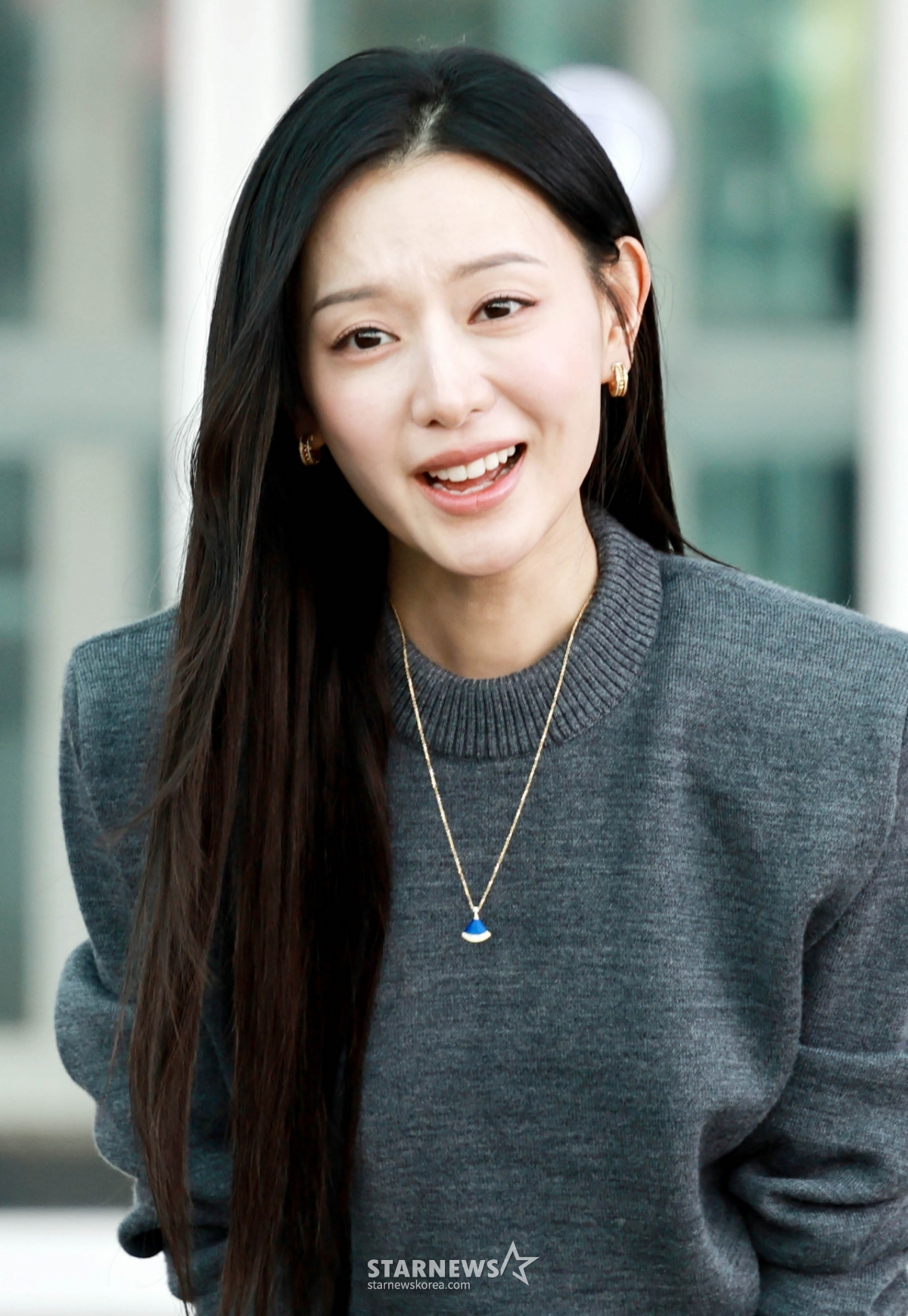 김지원 '잘 다녀올게요'[★포토]