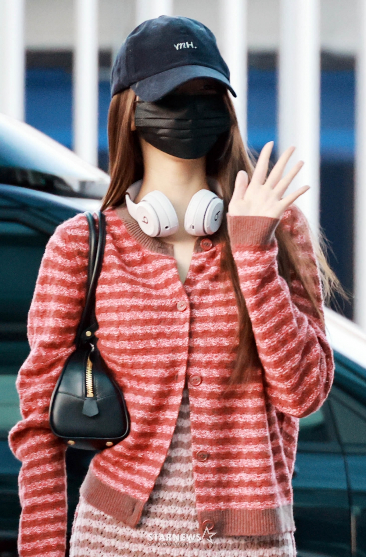 아이브 장원영 '피곤해도 예쁜인사'[★포토]