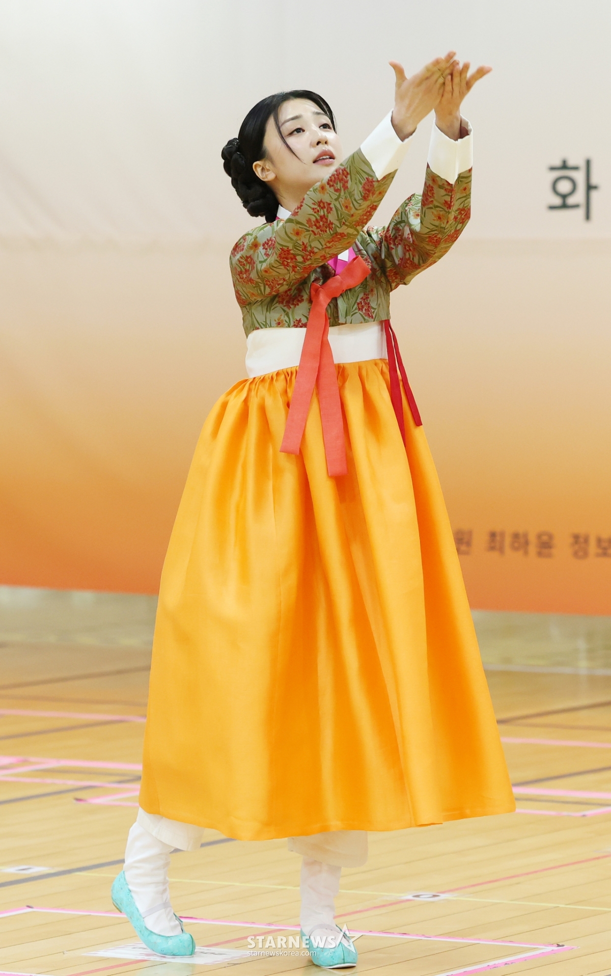 박하선, 고운 한복 입고 아름답게[★포토]