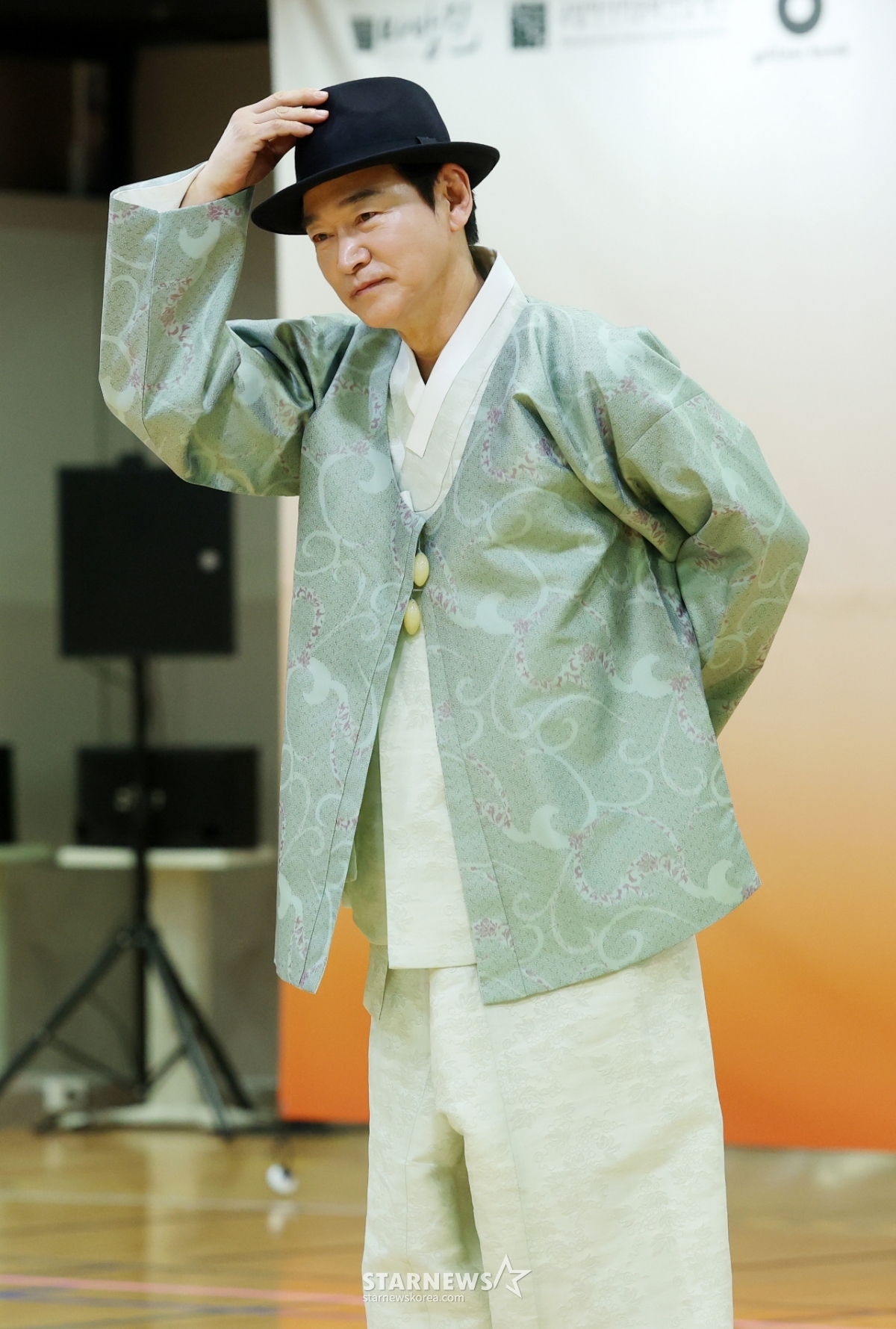 정보석, 젠틀한 인사[★포토]