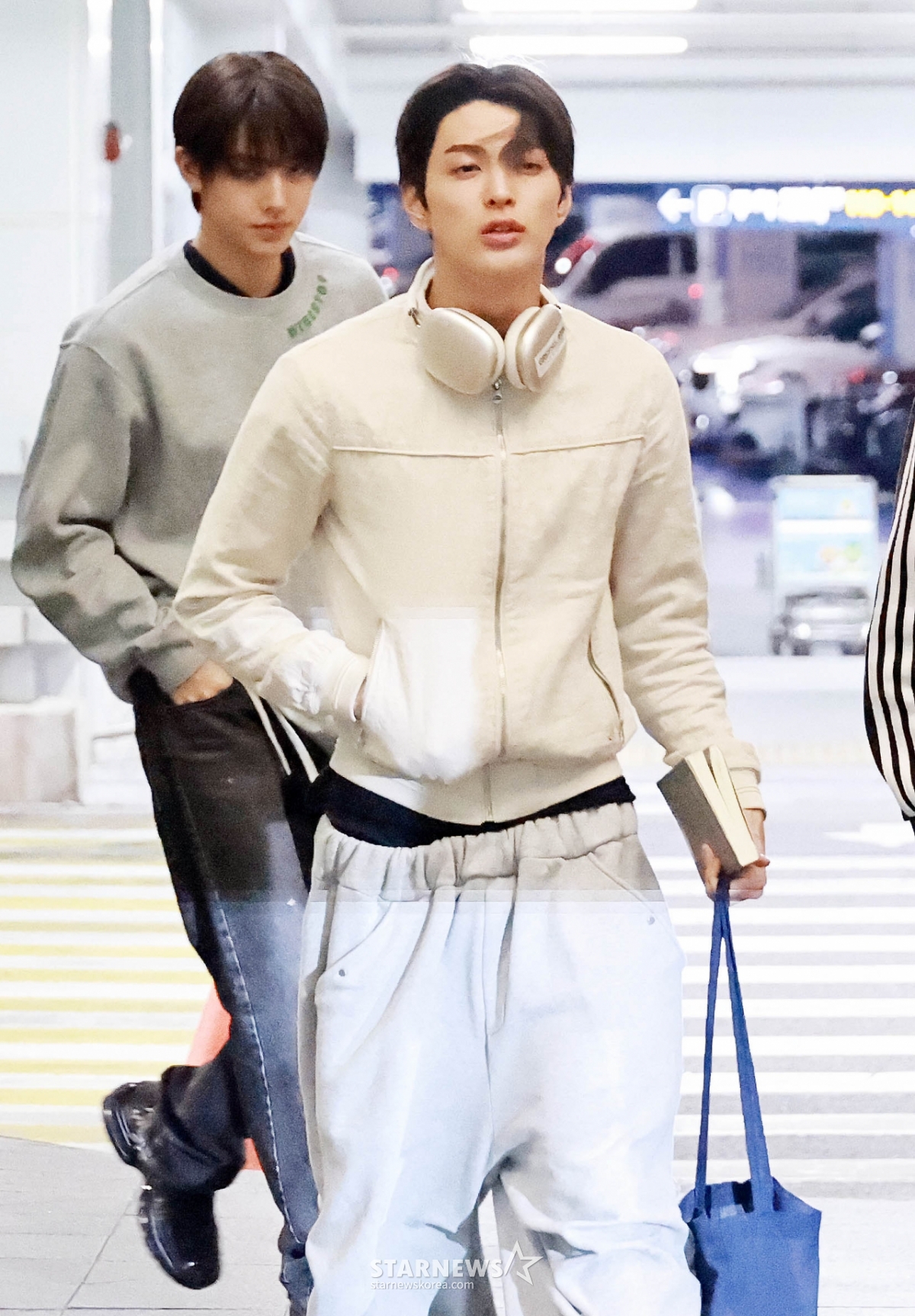 코르티스 건호 '오늘도 에코백!'[★포토]