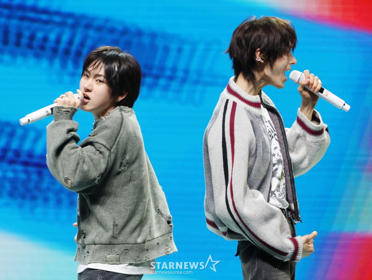 킥플립 '가창력 폭발'[★포토]