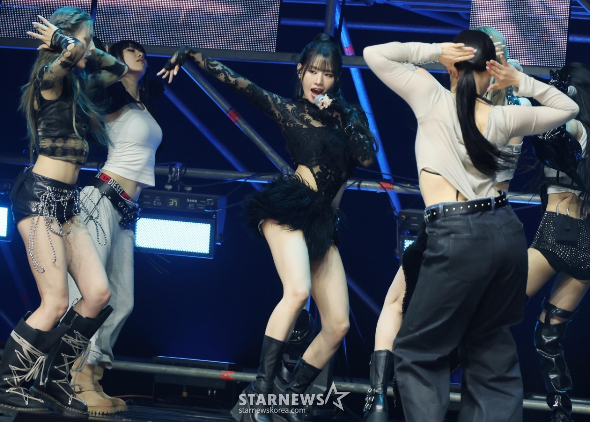 키스오브라이프 '눈에 띄는 퍼포먼스'[★포토]