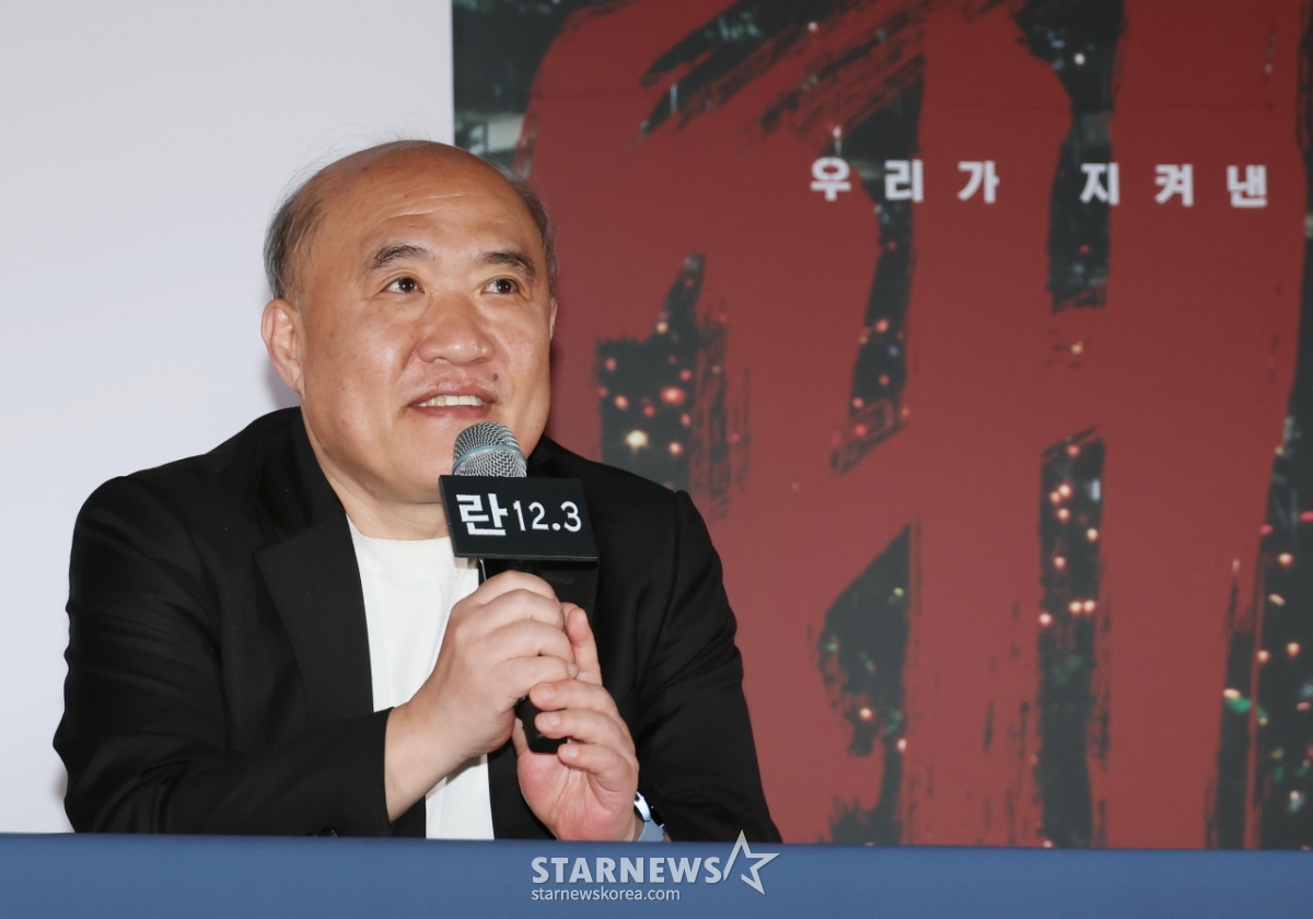 답변하는 '란 12.3' 조성우 음악감독[★포토]