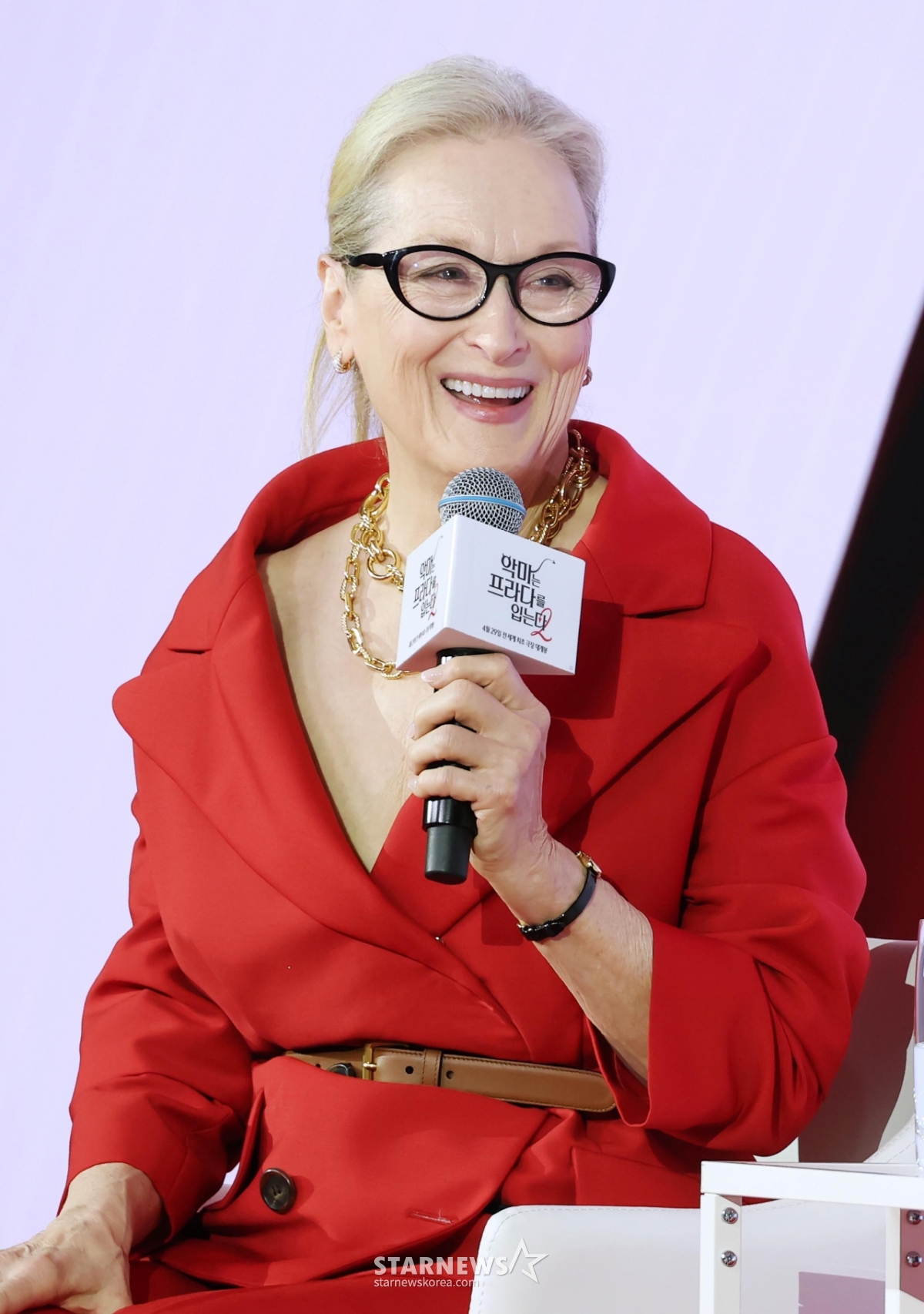 답변하는 '악마는 프라다를 입는다2' 배우 메릴 스트립[★포토]