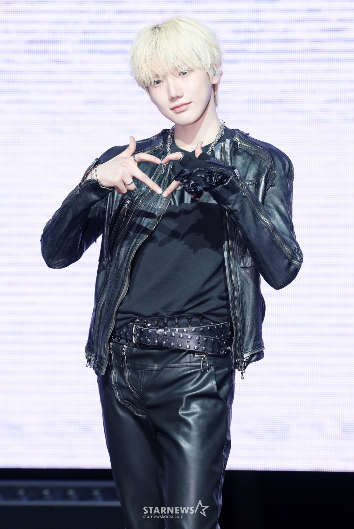 현민, 매력적인 금발의 소년[★포토]