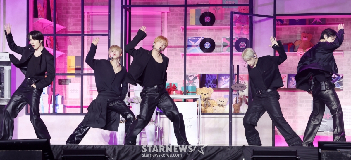 투모로우바이투게더, 느껴지는 성숙미[★포토]