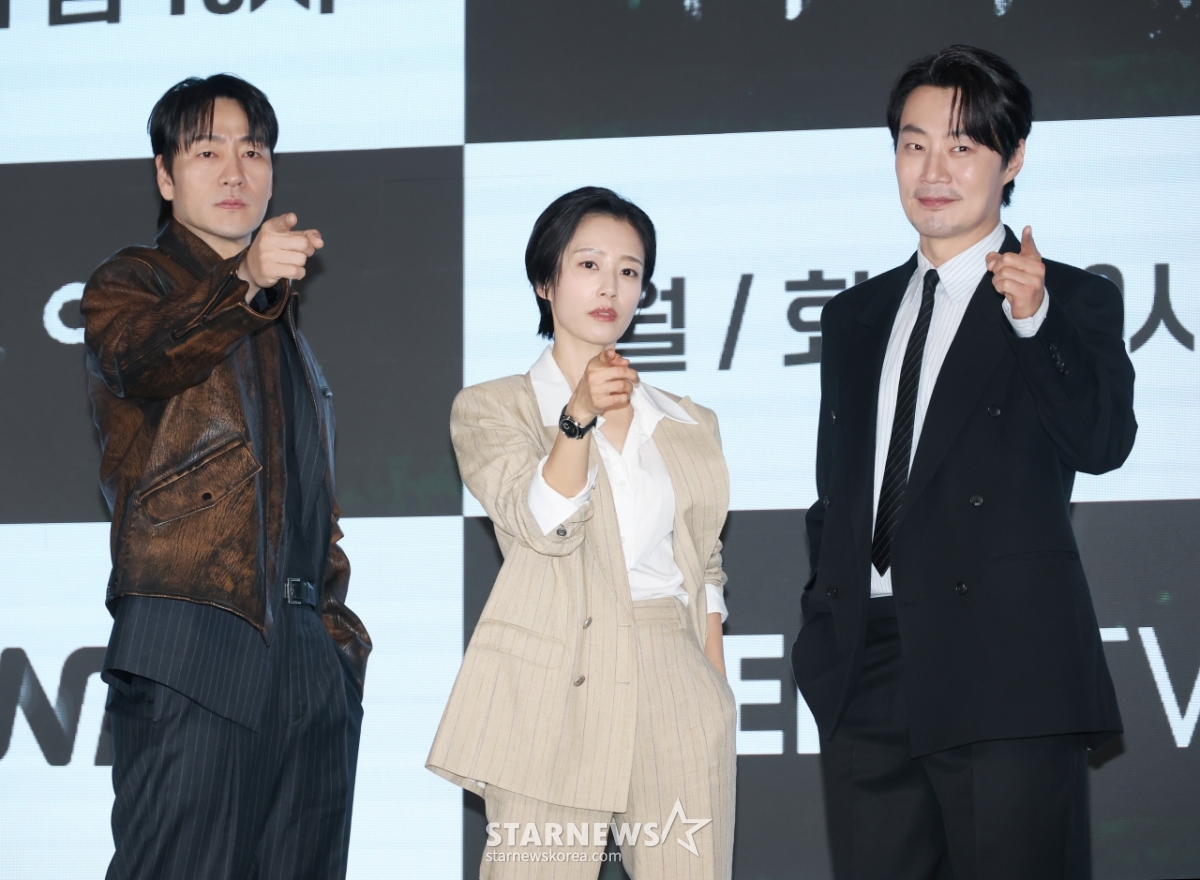 박해수-곽선영-이희준 '범인 딱 기다려!'[★포토]