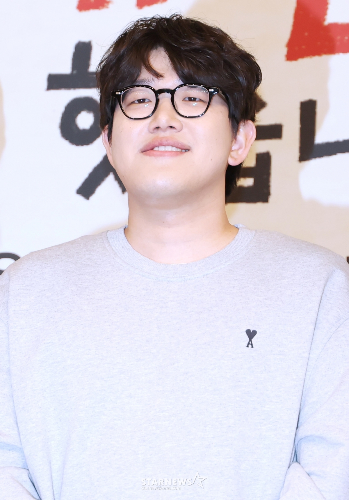 포즈 취하는 '오늘도 매진 했습니다' 안종연 감독[★포토]