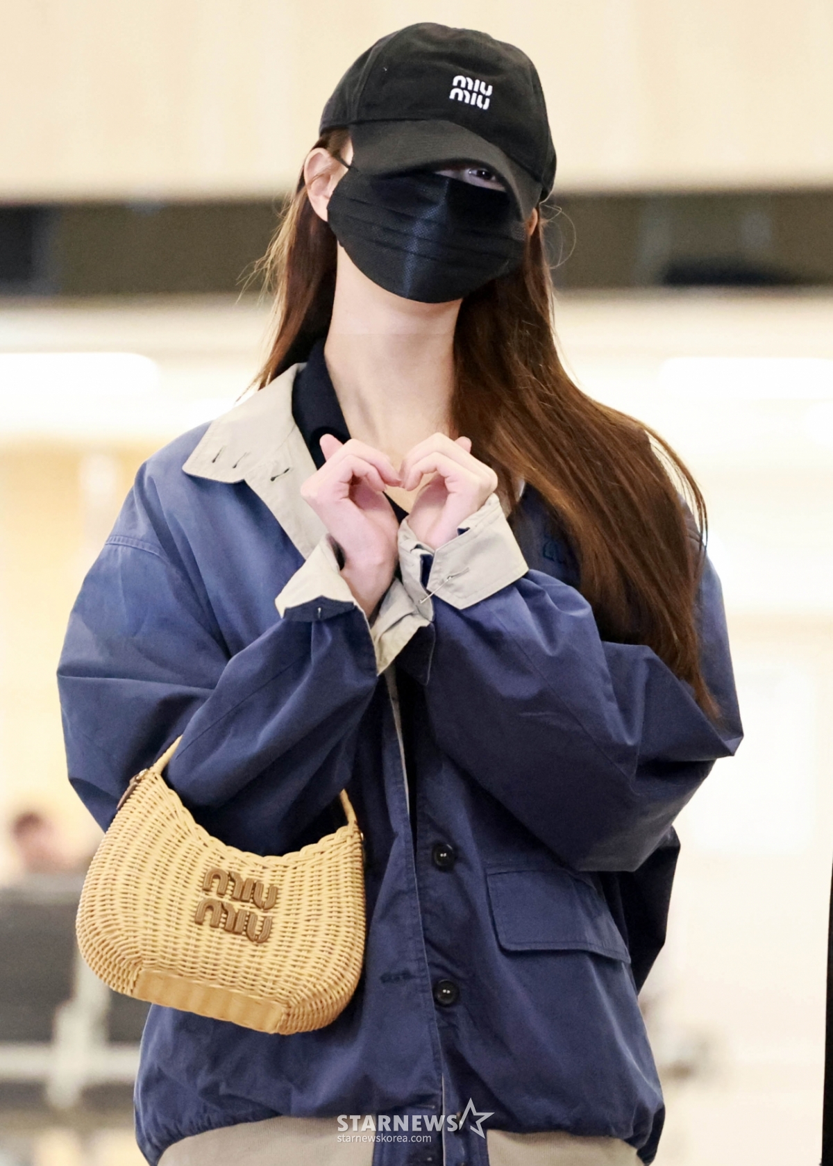 아이브 장원영 '마음을 담아 하트'[★포토]