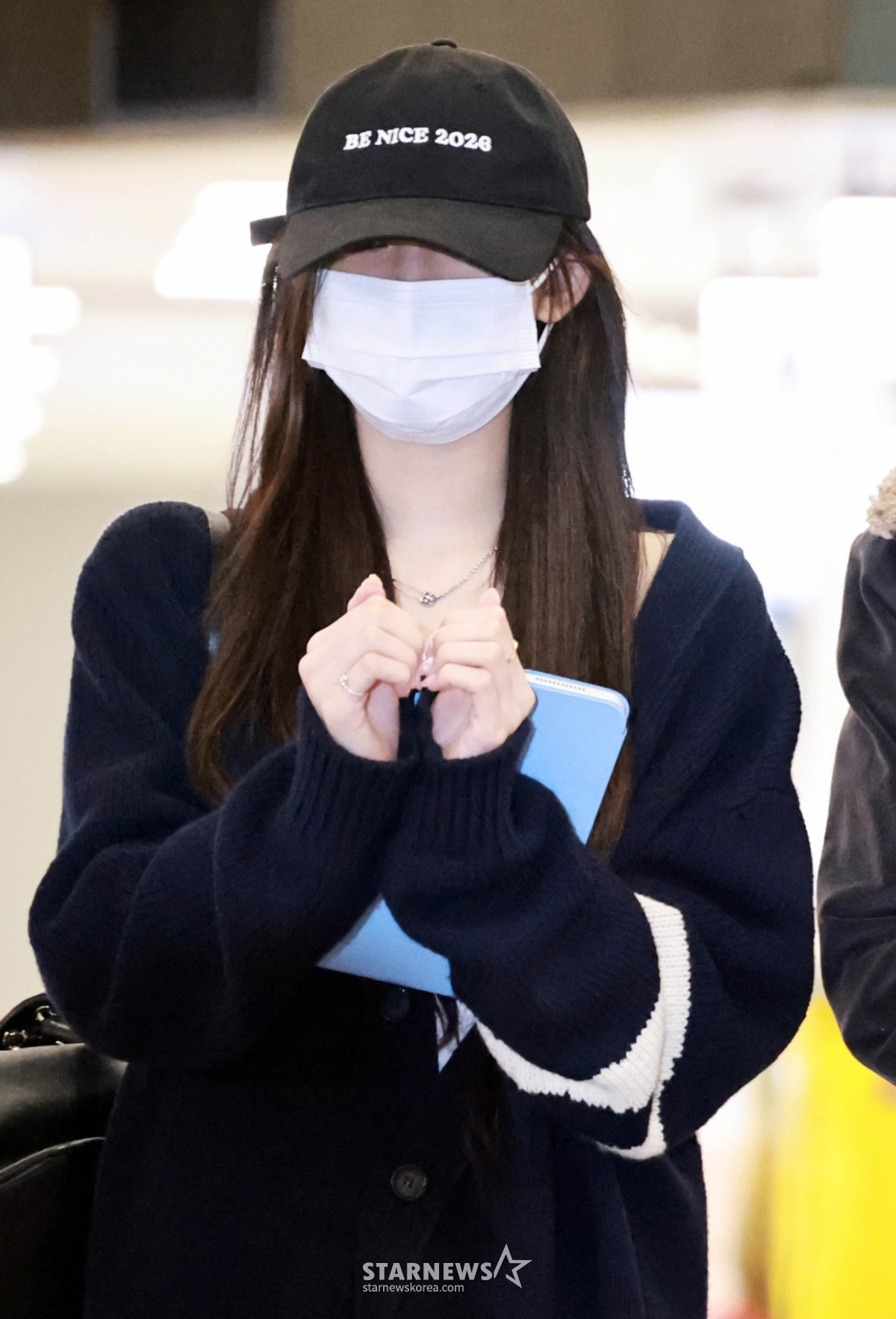 아이브 이서 '깜찍하게 하트'[★포토]