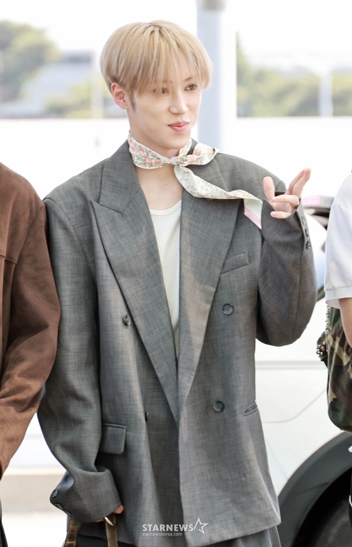 알파드라이브원 아르노 '수줍게 빵~'[★포토]