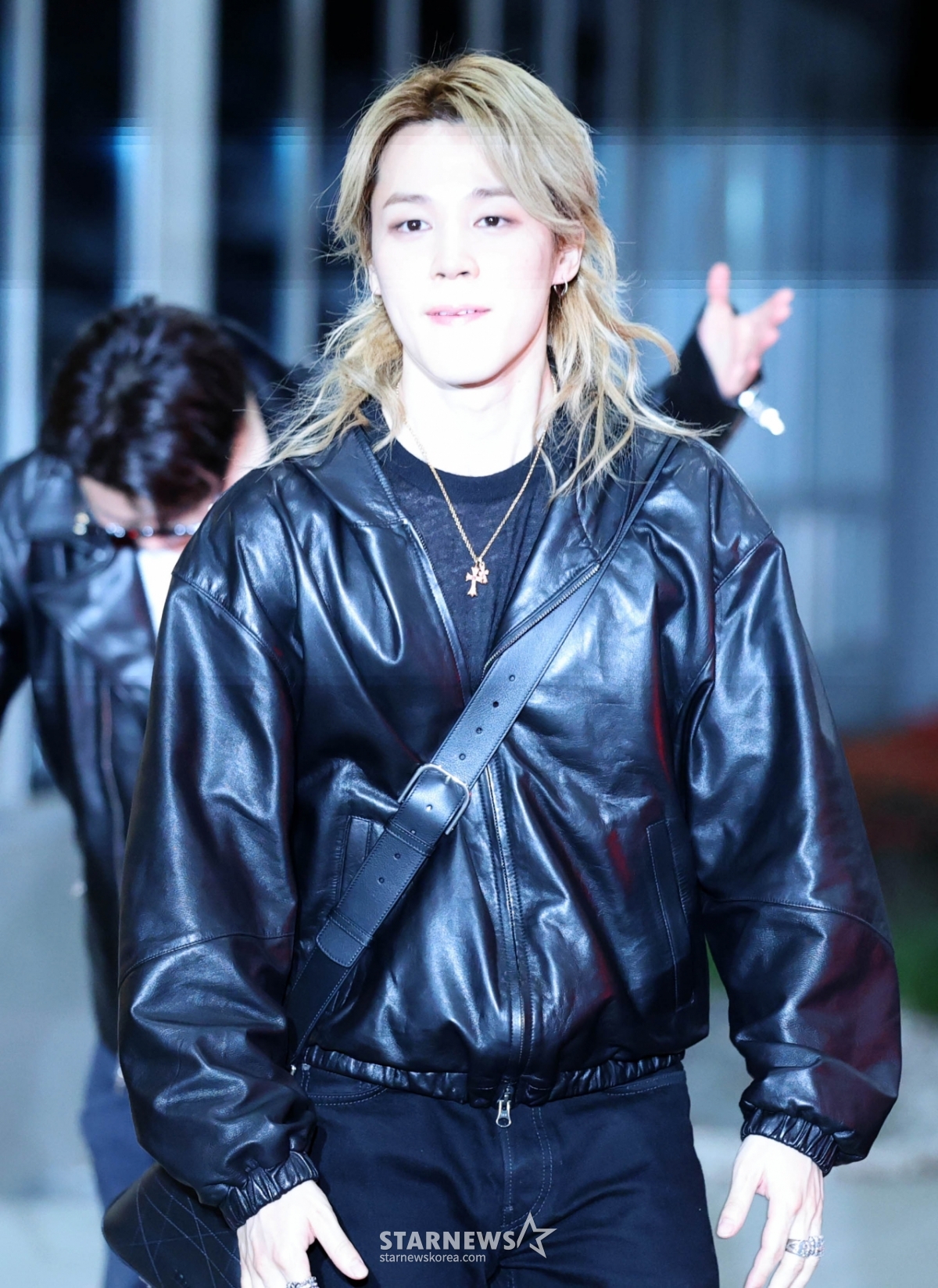 BTS 지민 '더 길어진 금발'[★포토]