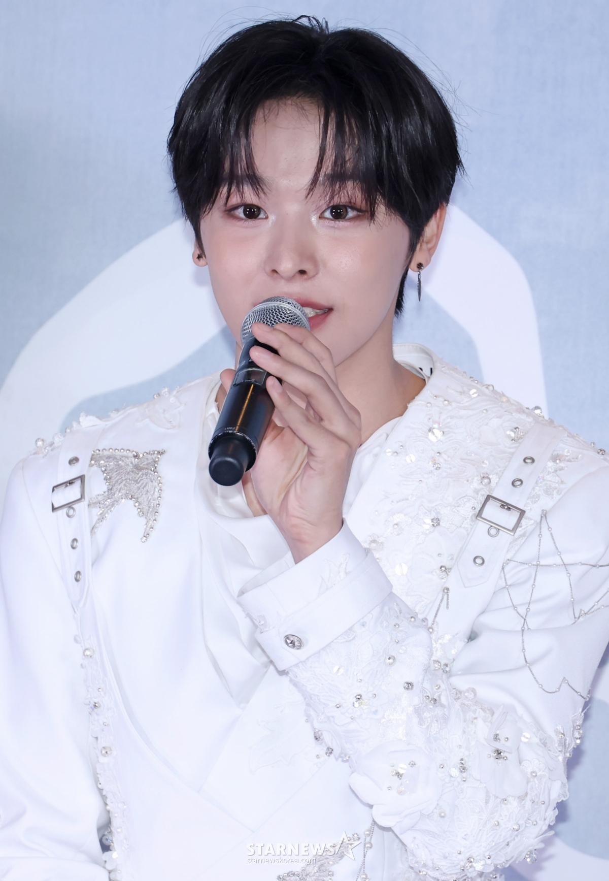 엔시티 위시 리쿠 '여심 잡는 눈빛'[★포토]