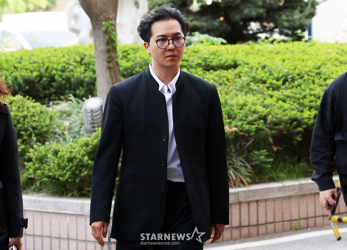 '병역비리' 송민호, 첫 공판[★포토]