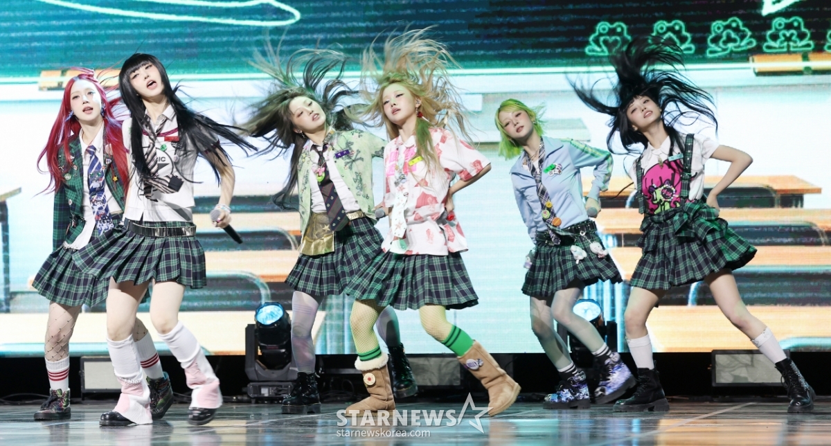 언차일드, 데뷔 무대에서 넘치는 열정[★포토]