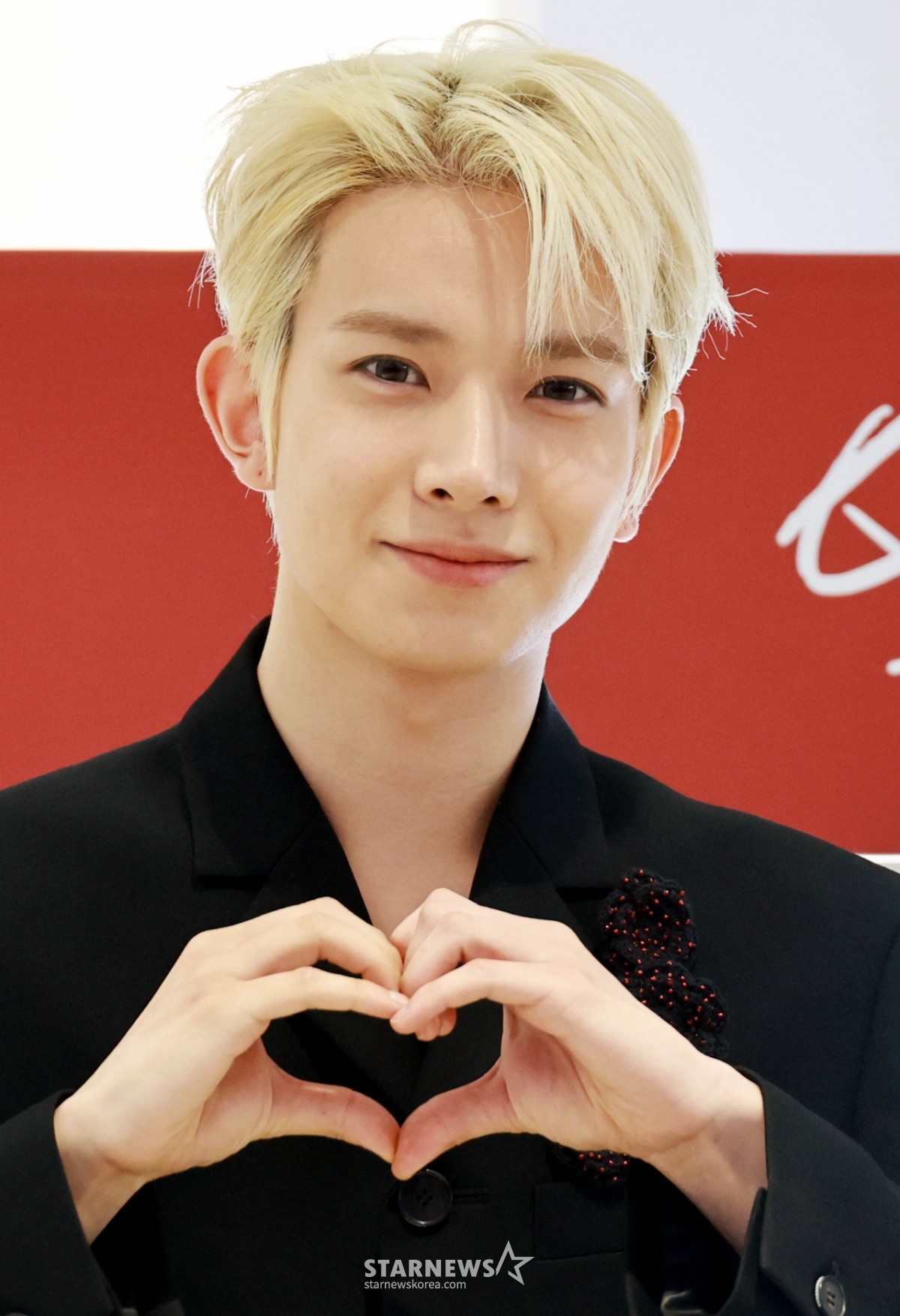 에반 '하트+미소'[★포토]