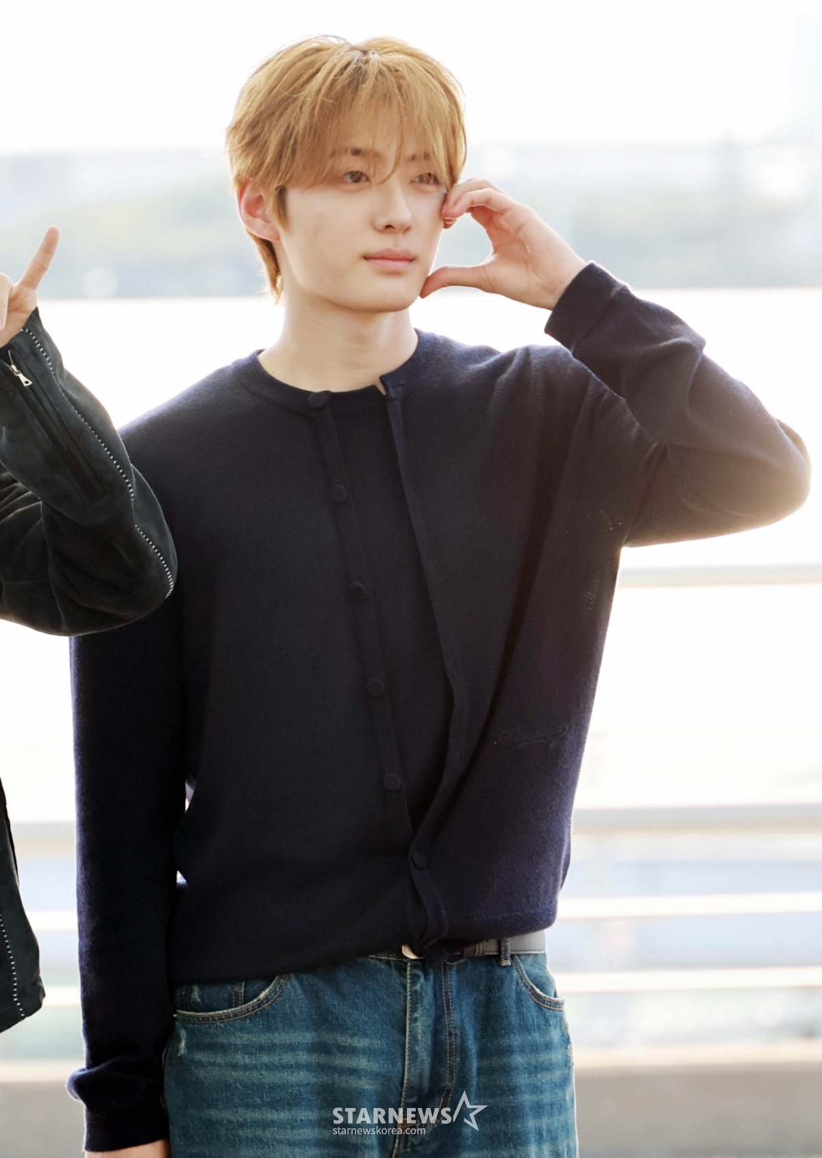 알디원 상현 '귀여운 볼하트'[★포토]