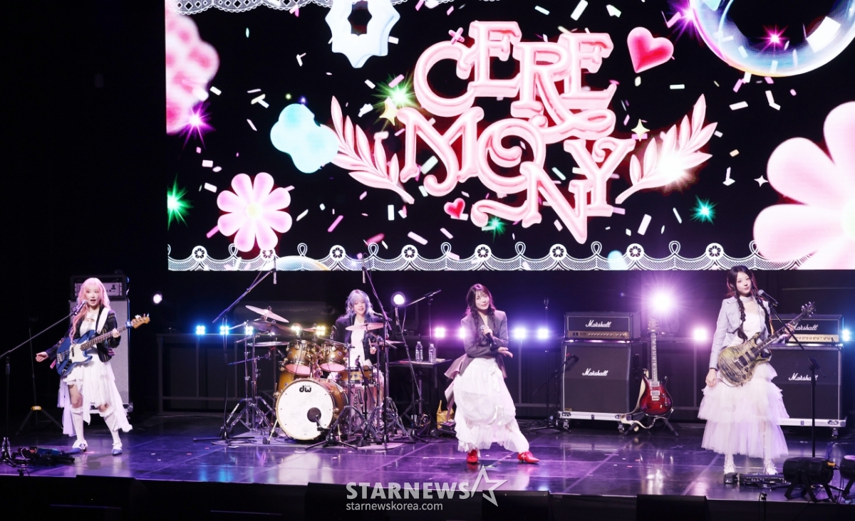 QWER, 네 번째 미니앨범 'CEREMONY'[★포토]