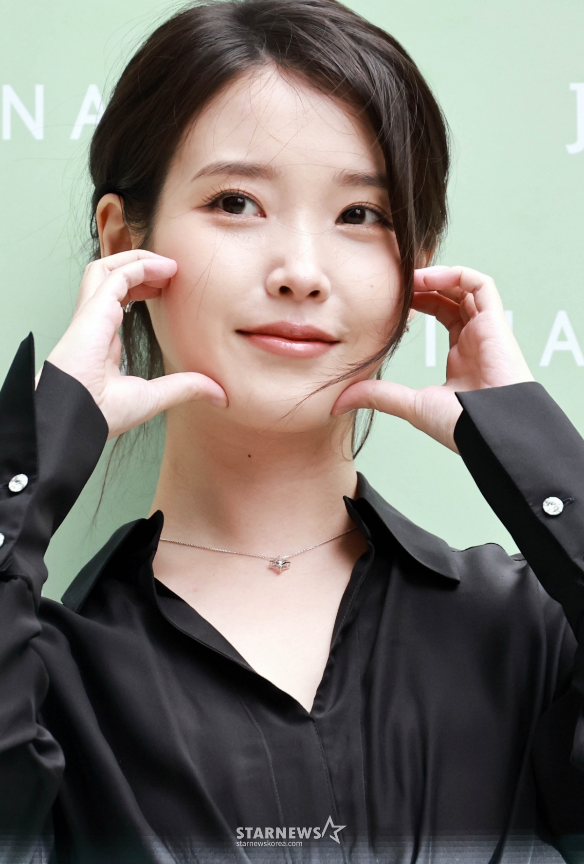 아이유 '예쁜 볼하트'[★포토]
