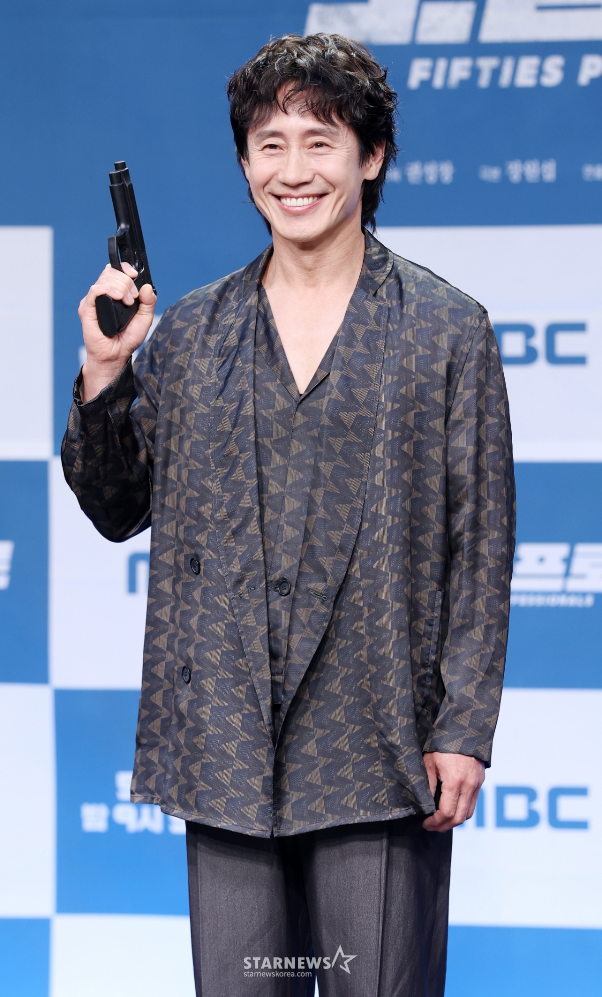 신하균, 총을 든 하균신[★포토]