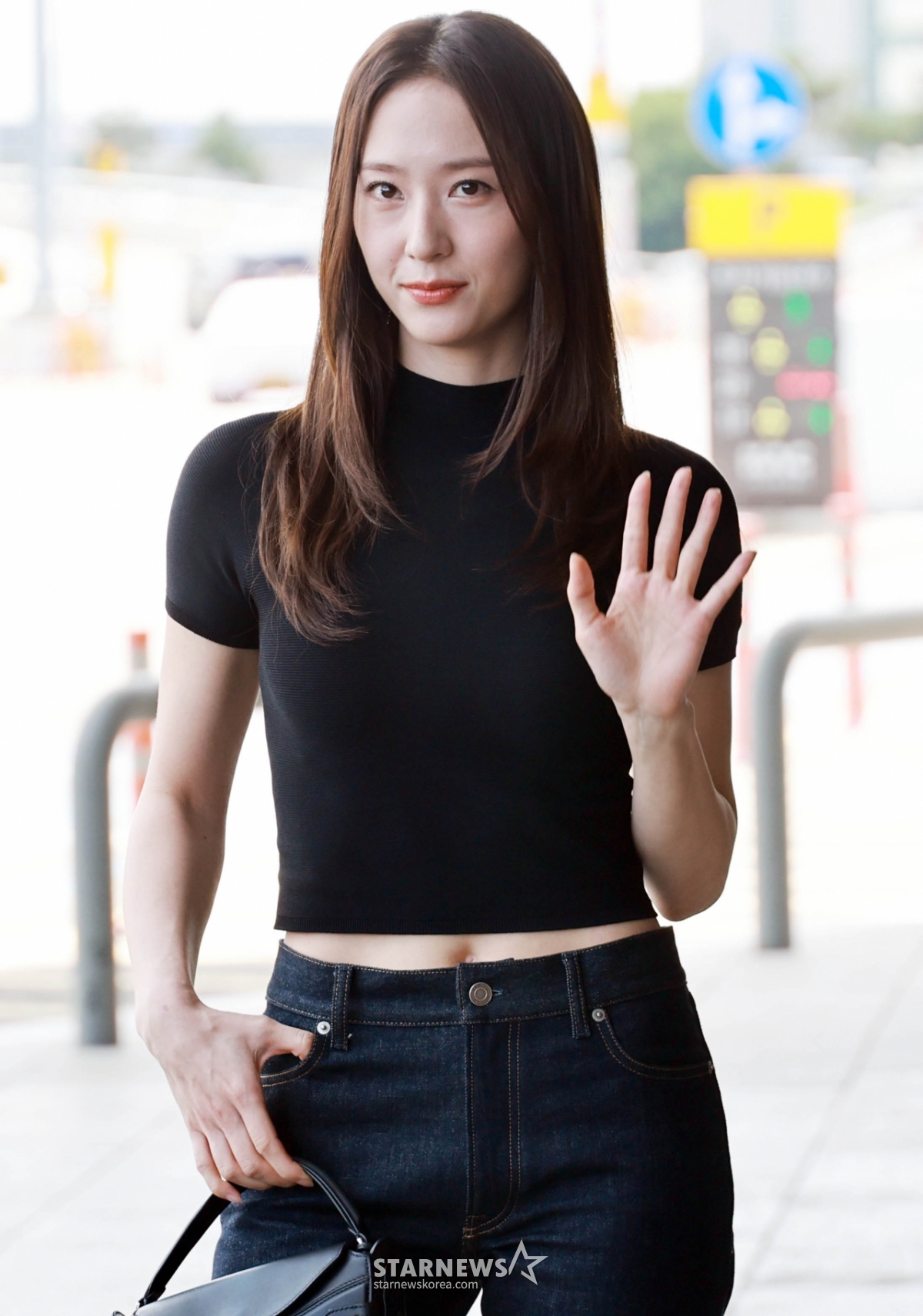 정수정 '시선강탈 크롭티'[★포토]