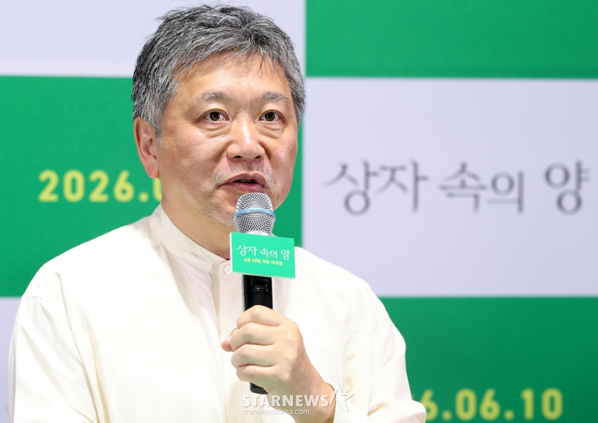 고레에다 히로카즈, '상자 속의 양'으로 내한[★포토]
