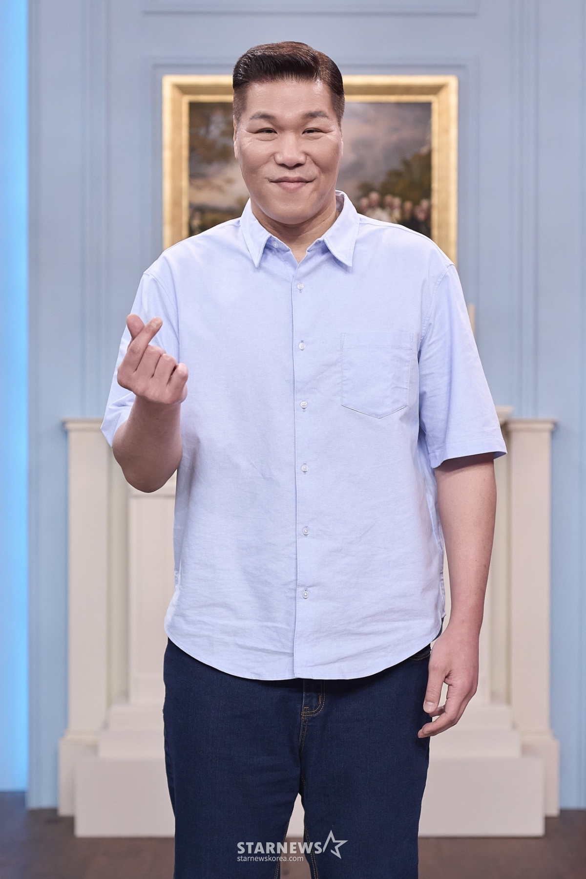 서장훈 '여유로운 손하트'[★포토]