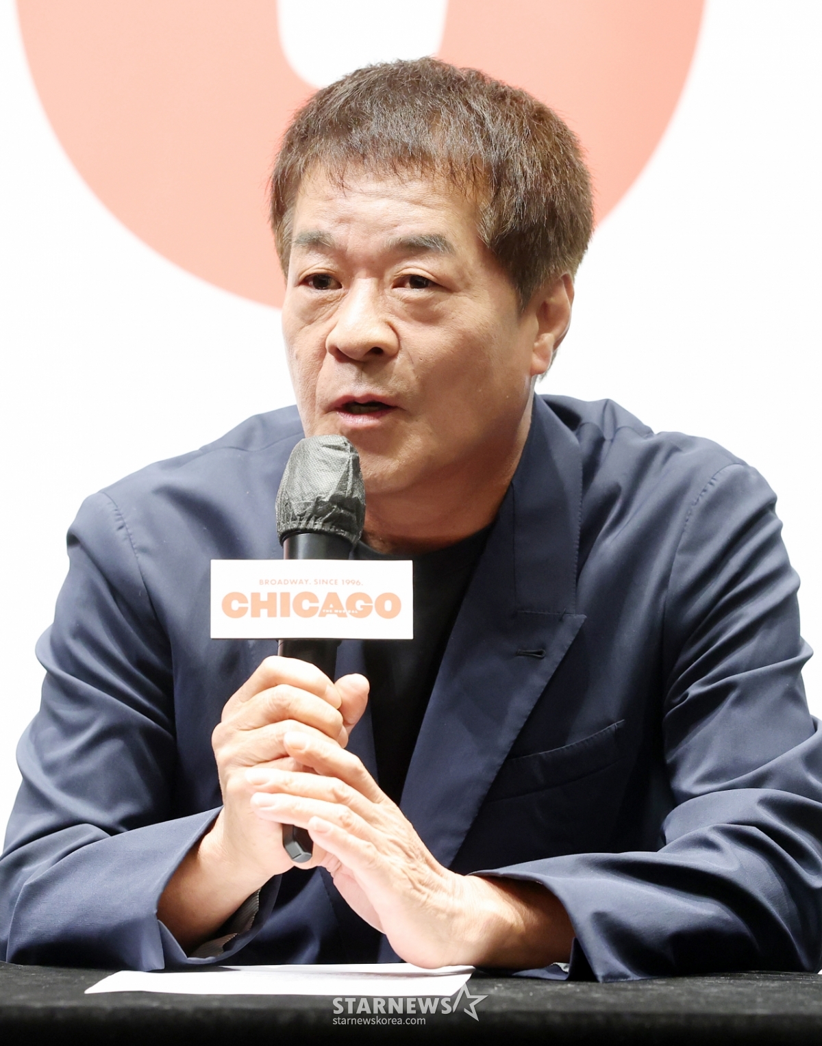 질문에 답하는 박명성 프로듀서[★포토]