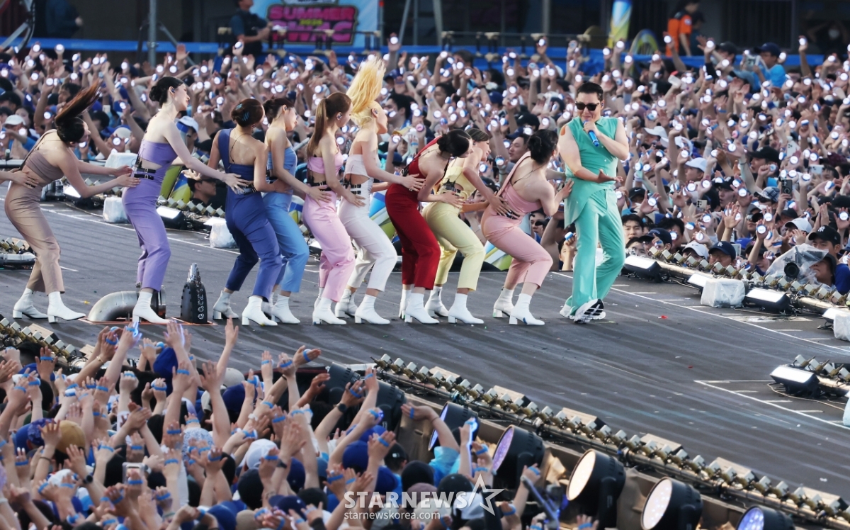 싸이 '완벽한 무대 매너'[★포토]