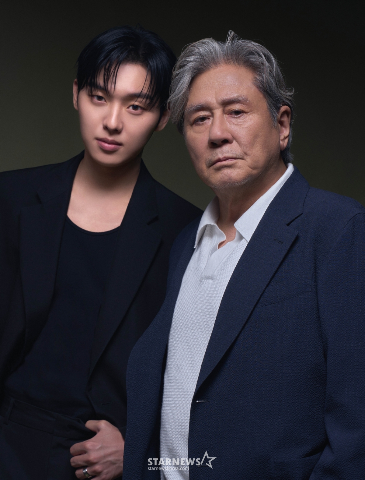 최민식-최현욱 '맨 끝줄 소년, 믿고 보세요'[★포토]