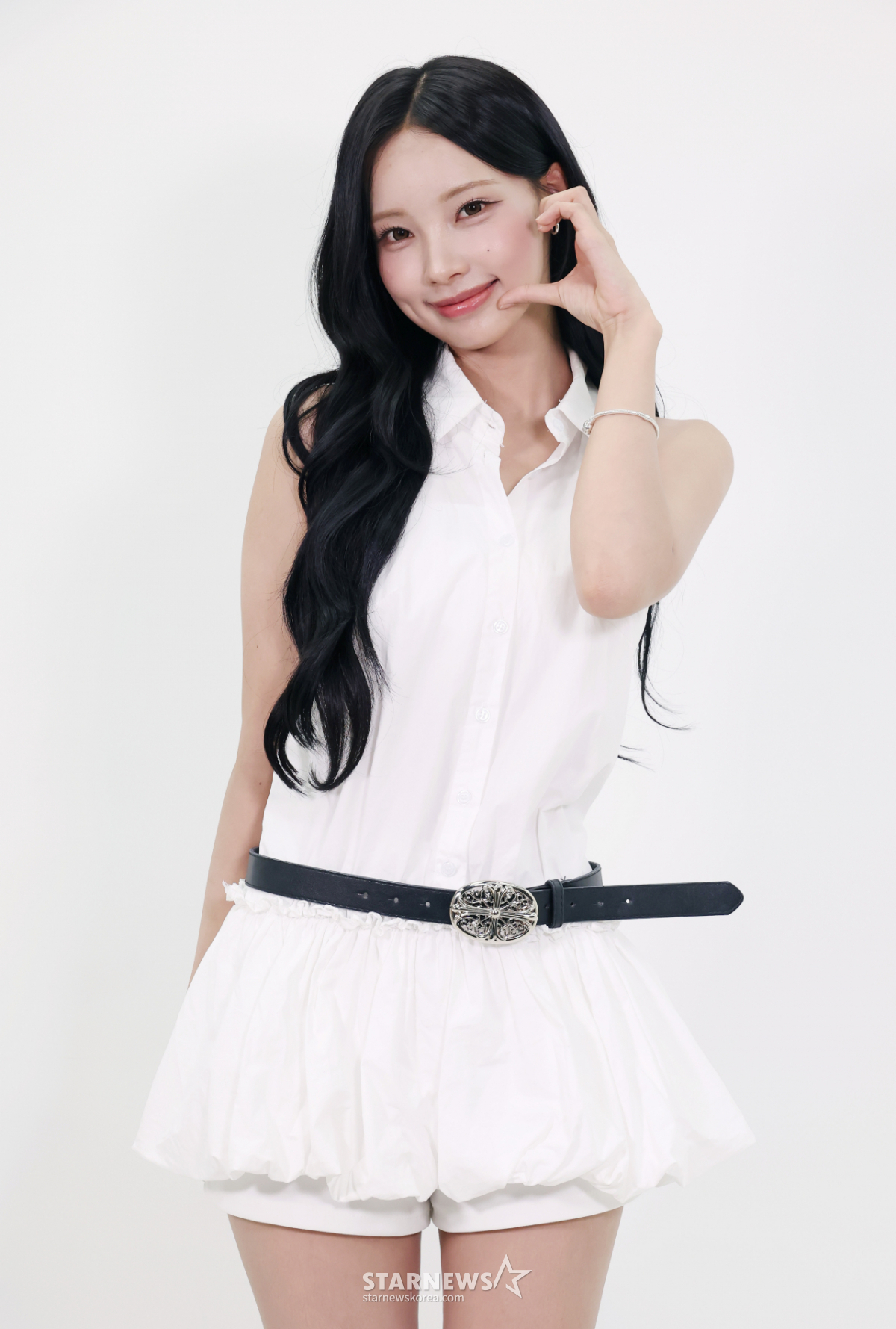 리센느 원이 '깜찍 볼하트'[★포토]