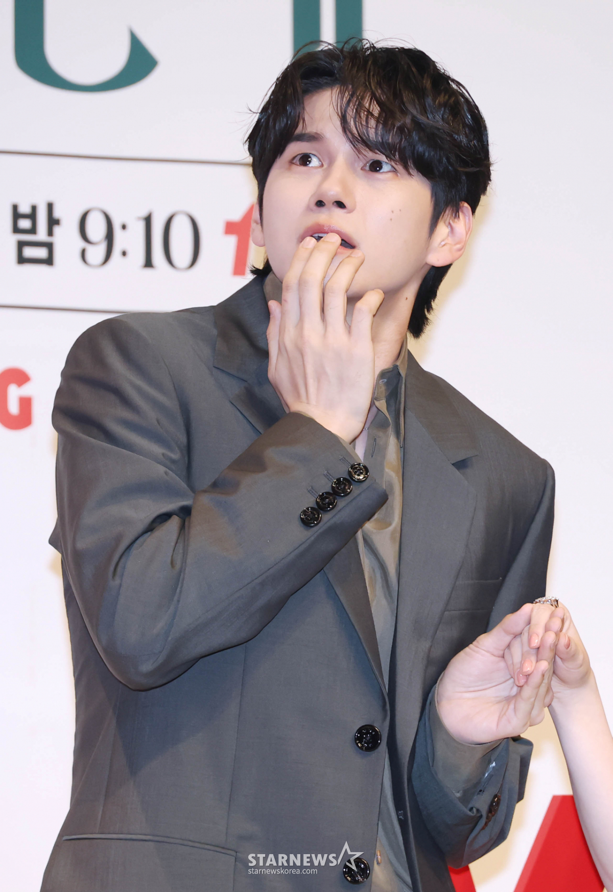 옹성우 '오싹한 연기(?)'[★포토]