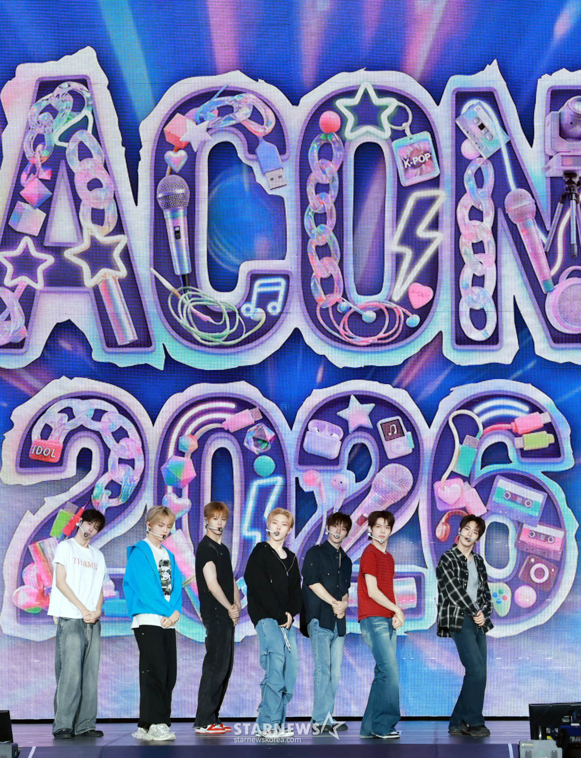 클로즈 유어 아이즈 'ACON 사첵~'[★포토]