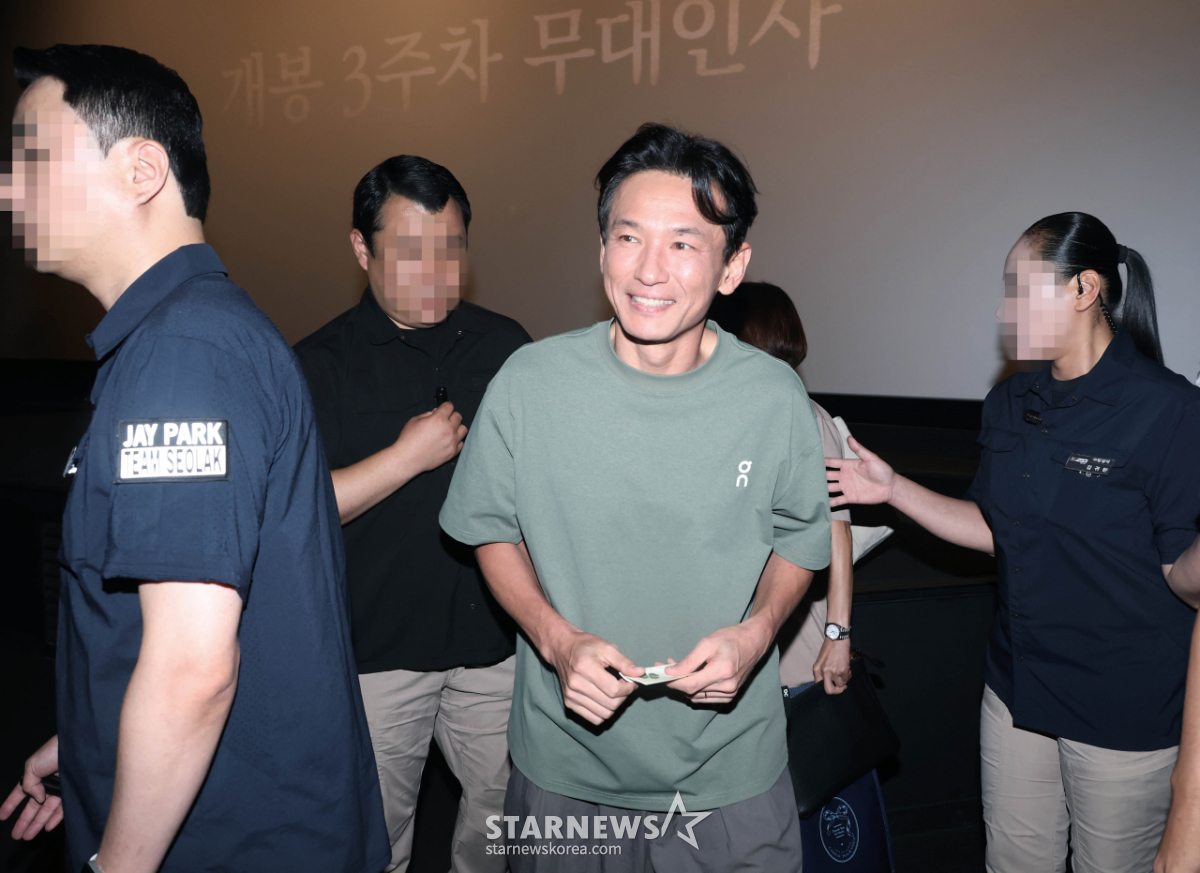 황정민, '호프' 무대인사 참석[★포토]