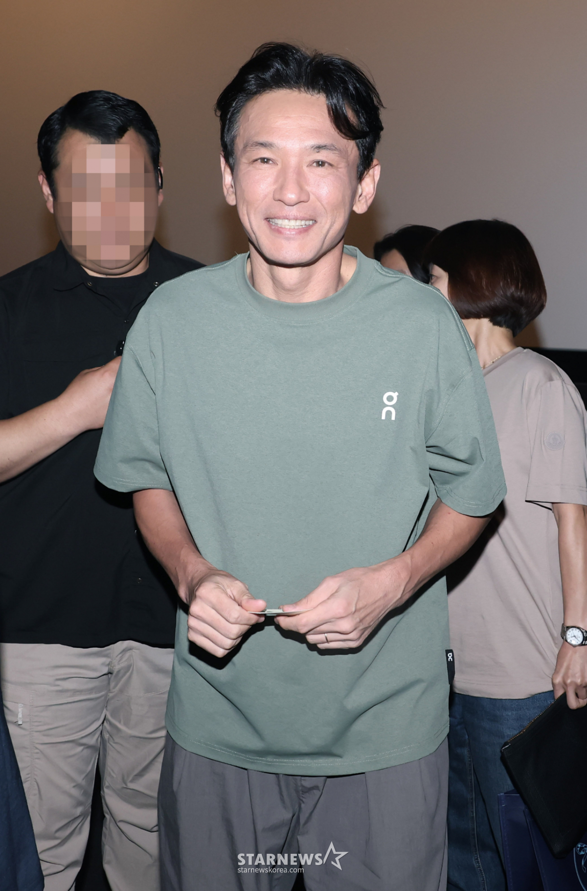 '호프' 무대인사 참석한 황정민 [★포토]
