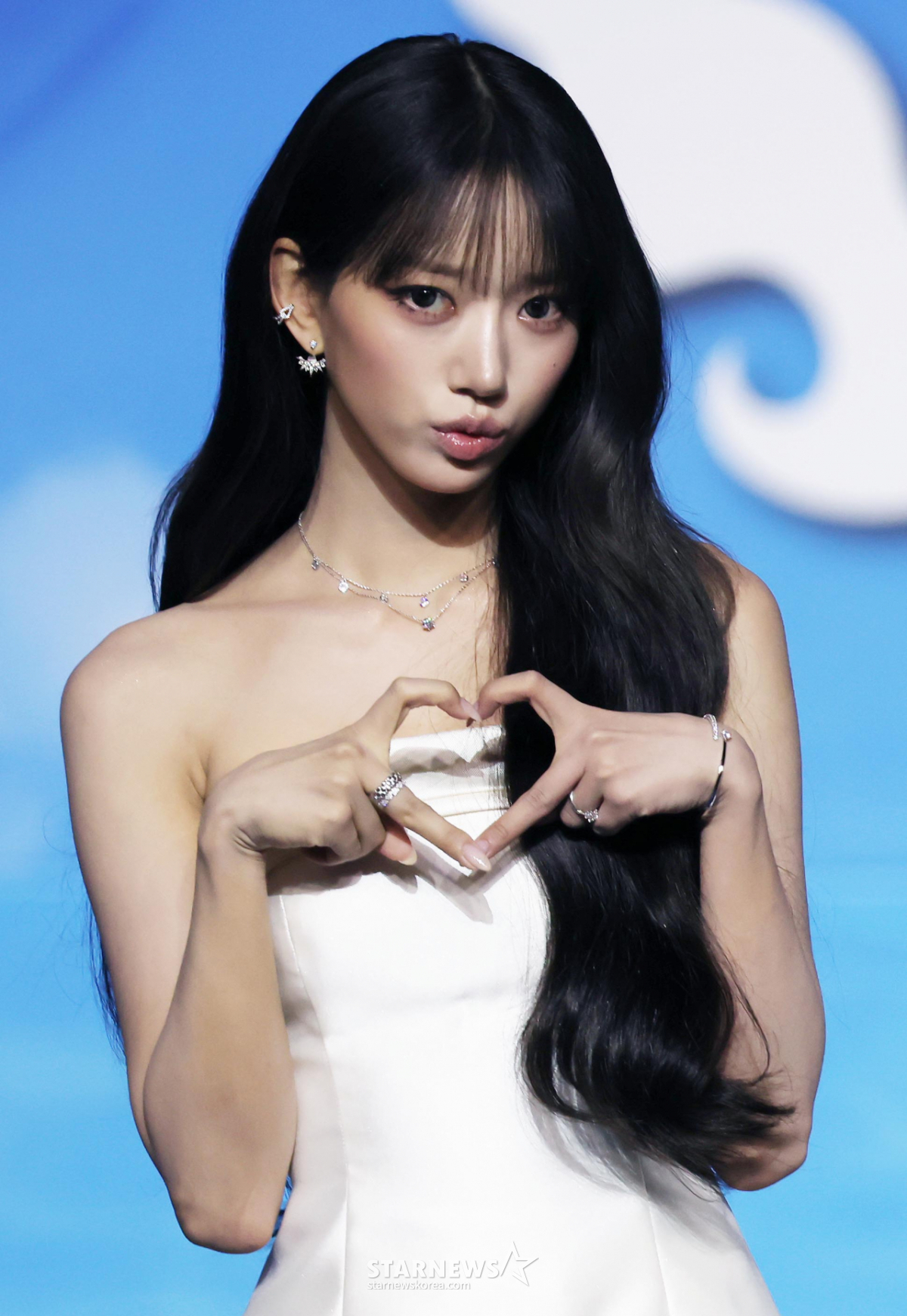 미야오 수인 '완벽한 손하트'[★포토]