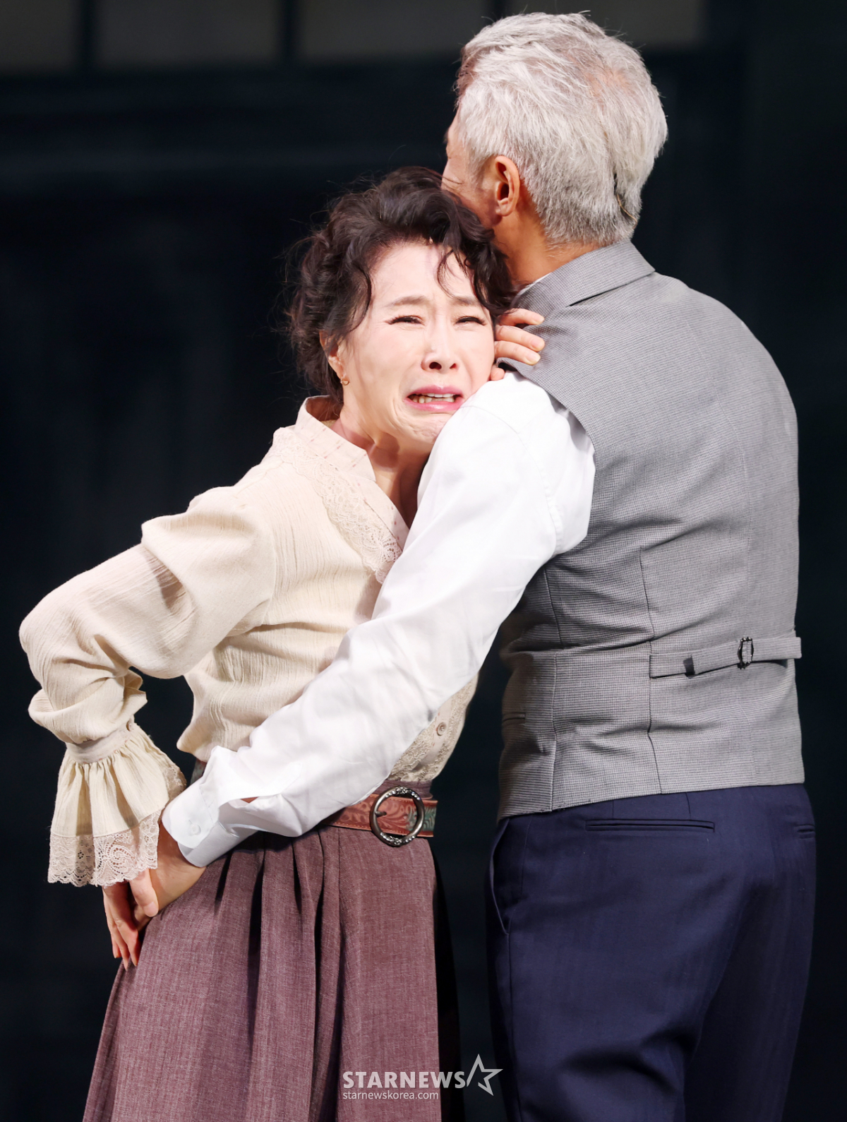 황영희, 박호산 품에서 오열[★포토]