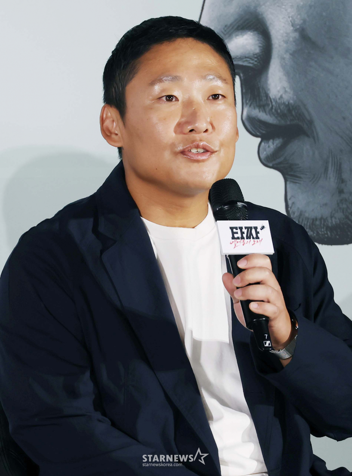 답변하는 '벨제붑의 노래' 최국희 감독[★포토]