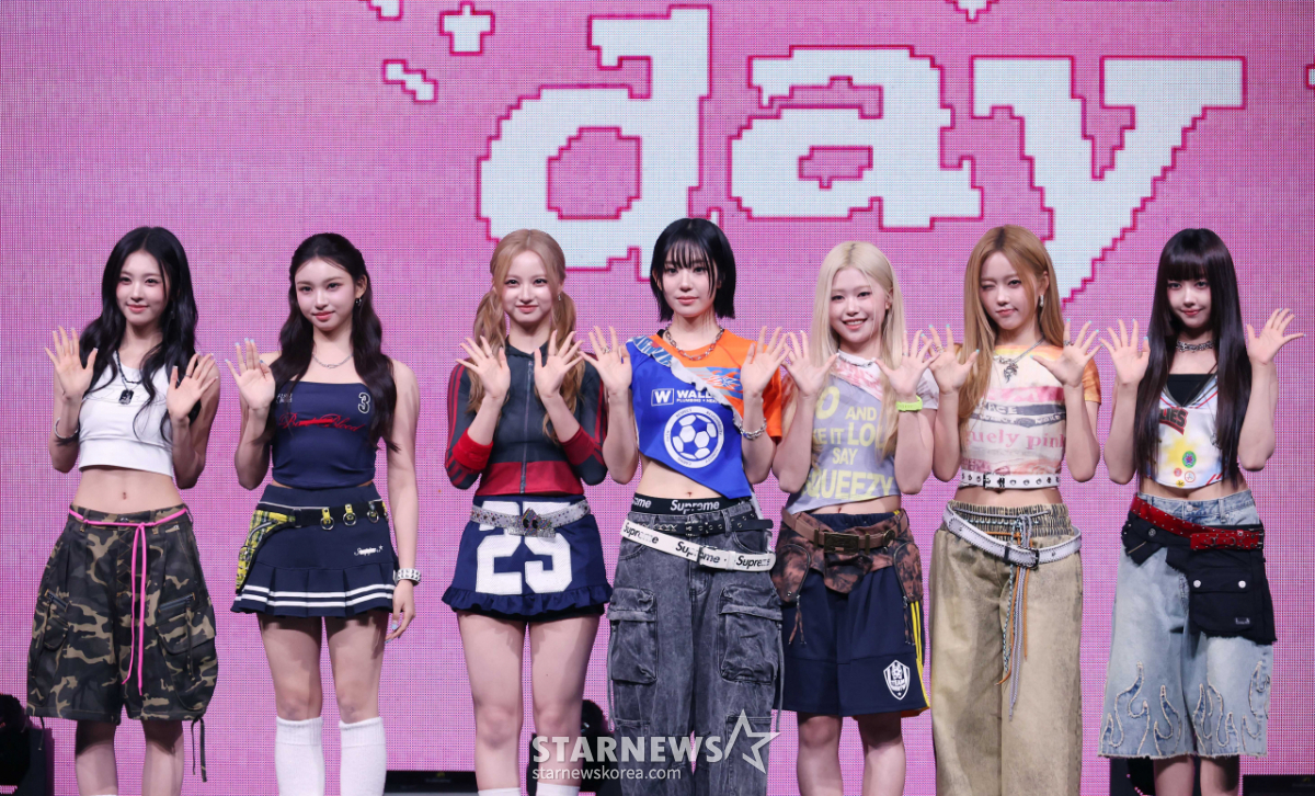 아워벌스데이 '생일 축하해 주세요'[★포토]