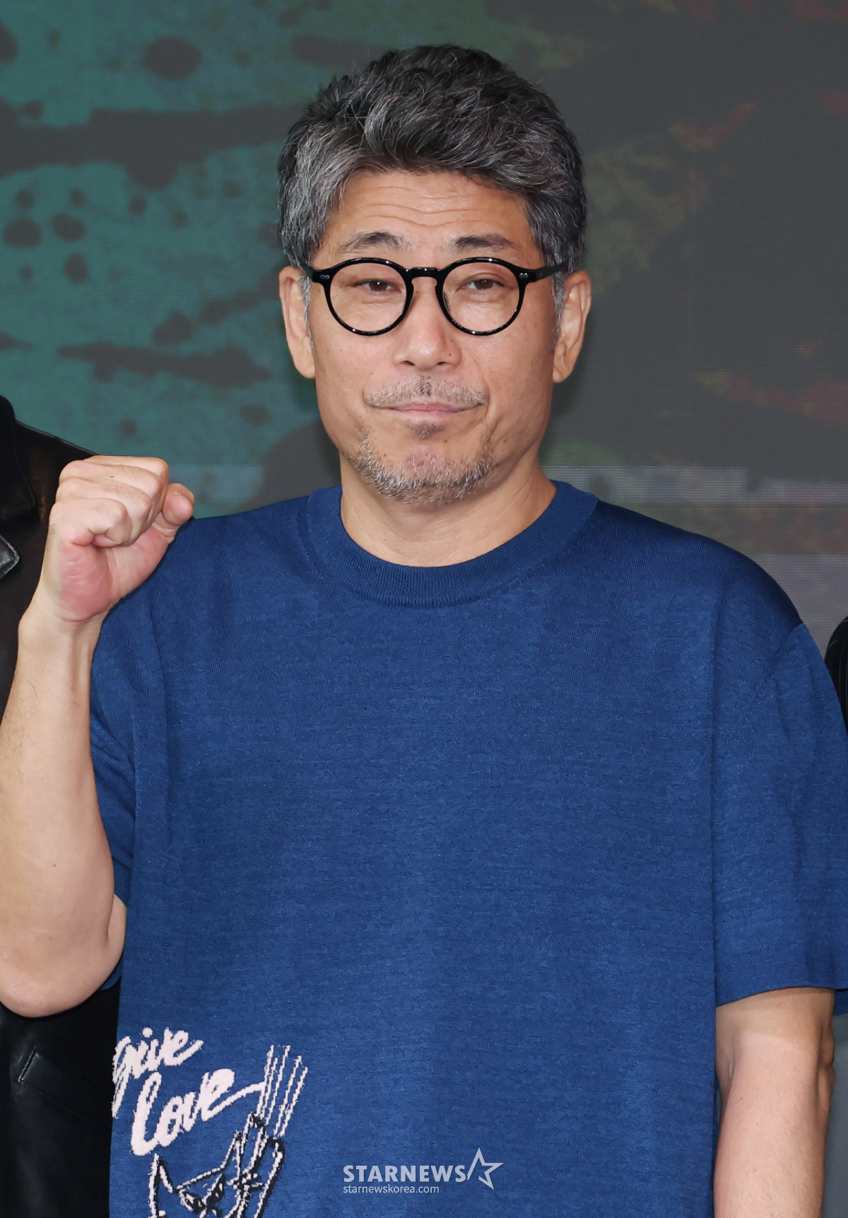 포즈 취하는 '들쥐' 김홍선 감독[★포토]