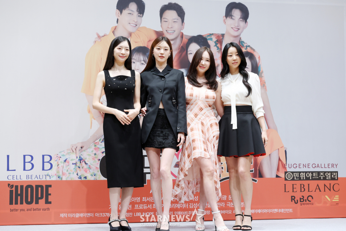 숏폼 드라마 '아듀 솔로'의 매력적인 주인공들[★포토]