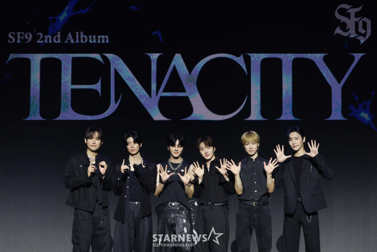 SF9, 데뷔 10주년 정규 2집 '터내시티' 발매[★포토]
