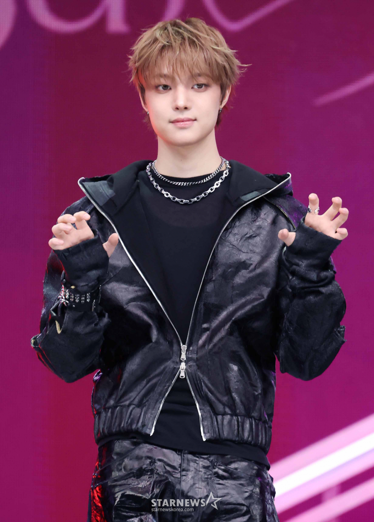 앤팀 의주 '깜찍 늑대'[★포토]
