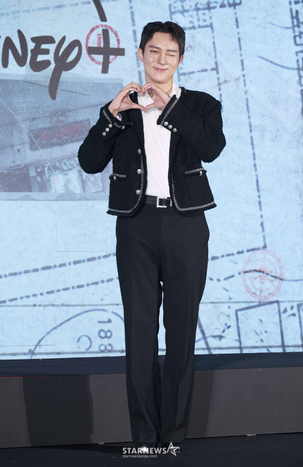 김똘똘 '여심 잡는 손하트'[★포토]