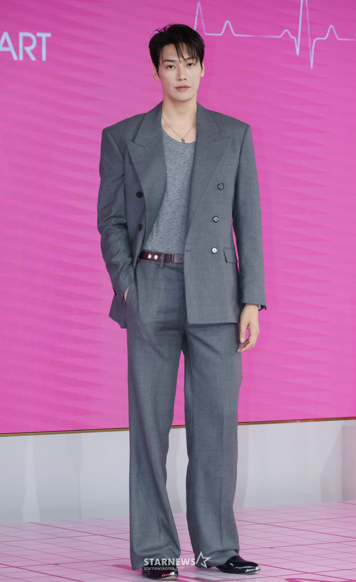 김영광 '완벽한 수트핏'[★포토]