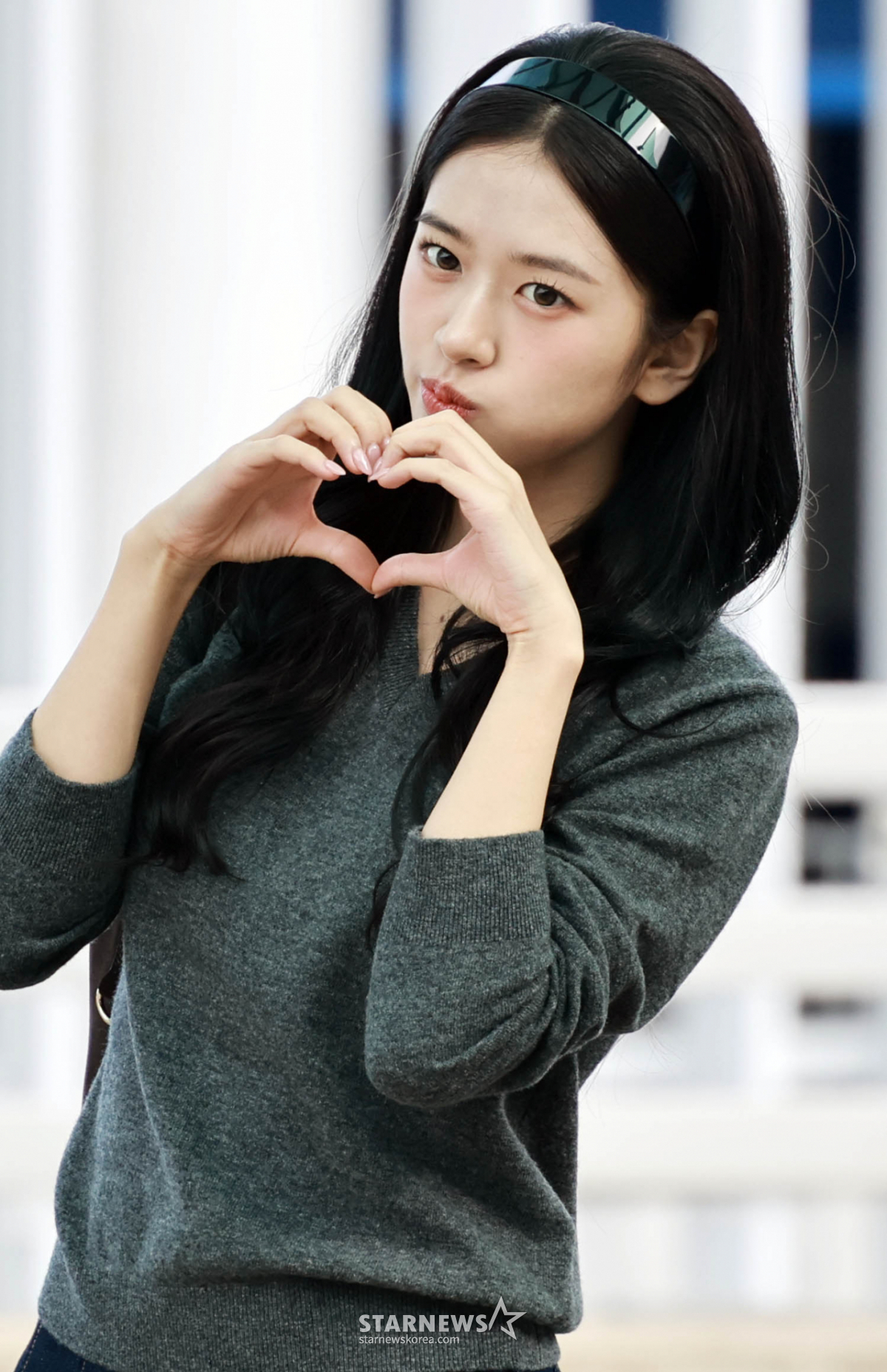 아이브 유진 '귀요미 하트'[★포토]