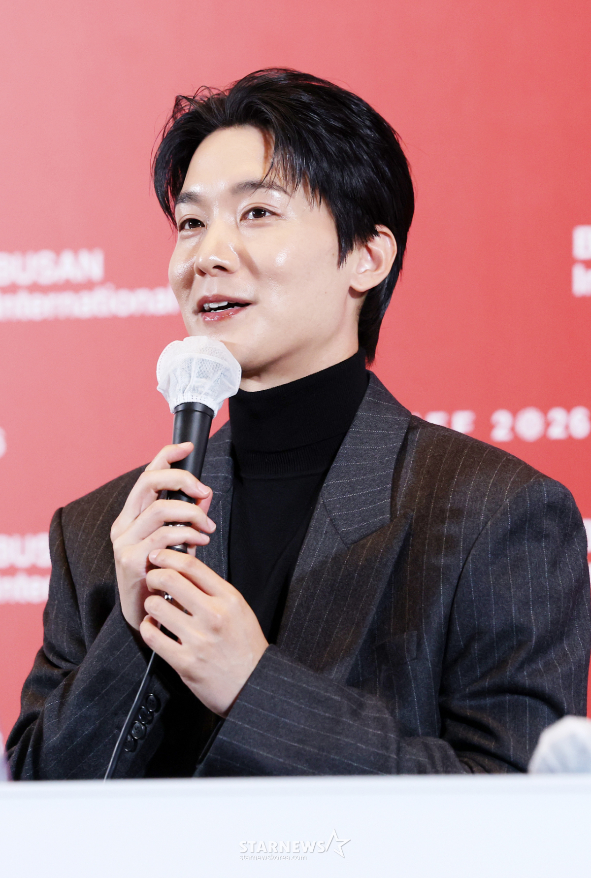 장률, 반갑습니다[★포토]