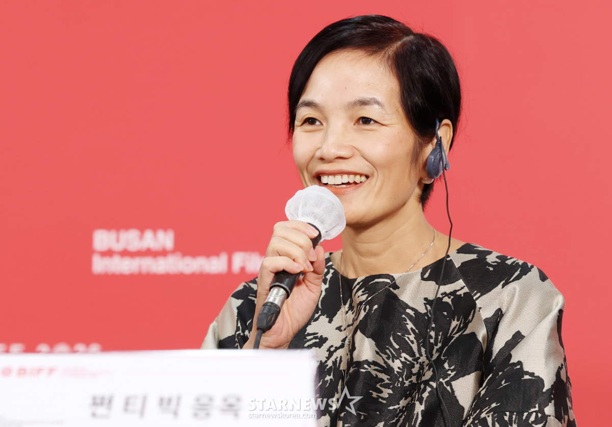 인사말하는 쩐 티 빅 응옥 프로듀서[★포토]